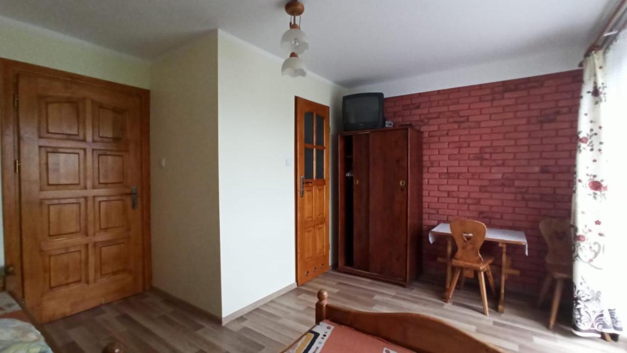 Hotel Trzech Koron 16 Sromowce Wyzne Zewnętrze zdjęcie