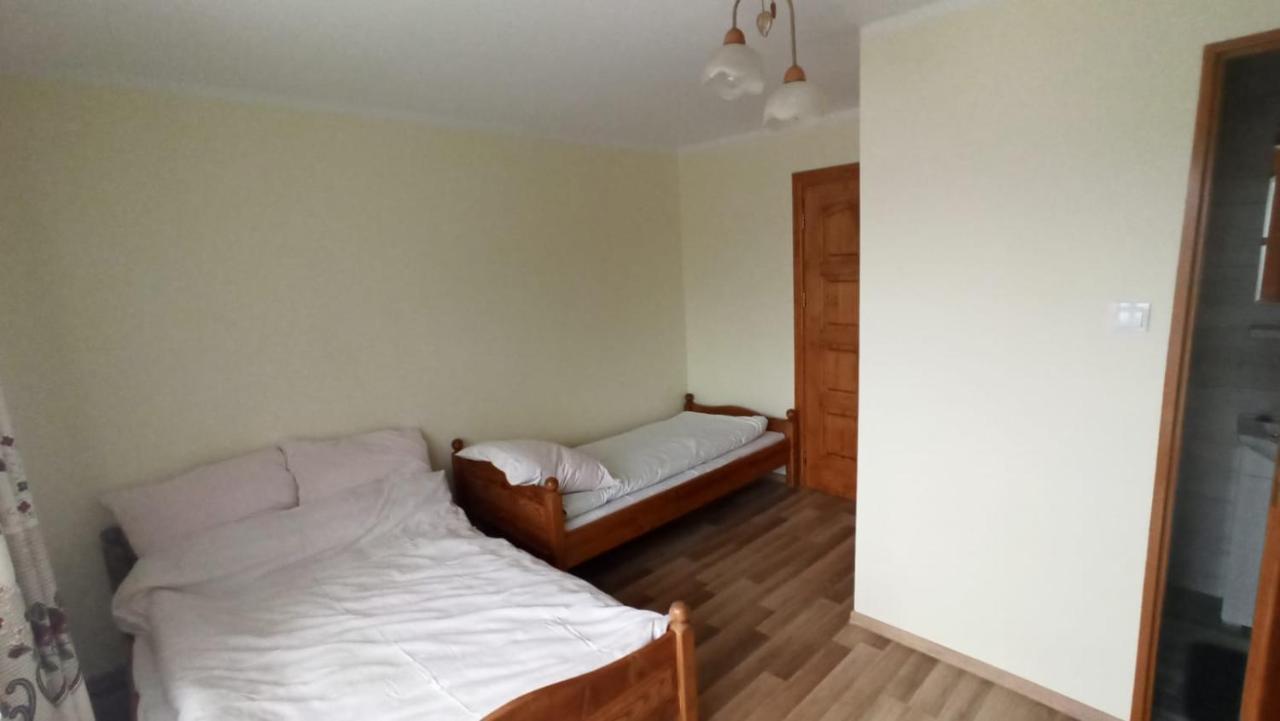 Hotel Trzech Koron 16 Sromowce Wyzne Zewnętrze zdjęcie