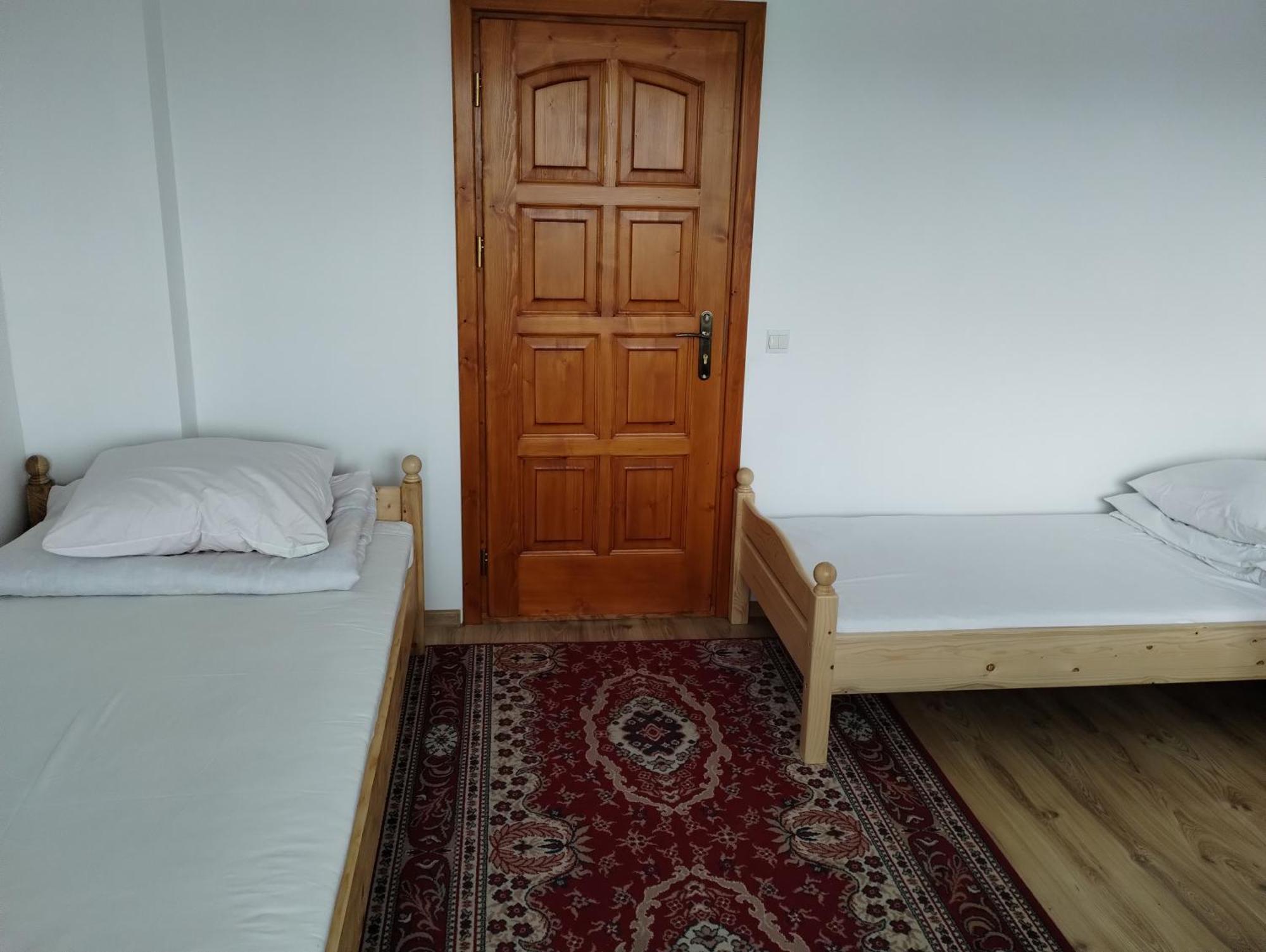Hotel Trzech Koron 16 Sromowce Wyzne Zewnętrze zdjęcie